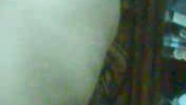आश्चर्यजनक :  राम्रो सेभ गरिएको सुन्दर सानो किशोरले अनुहारको अडिसन पाउँछ वयस्क लागि चलचित्र 