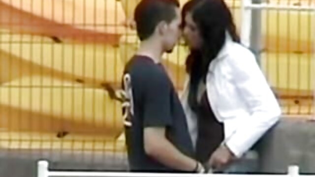 आश्चर्यजनक :  सेक्स टेप भिडियोमा बबल बट गोरो चुदाई वयस्क लागि चलचित्र 